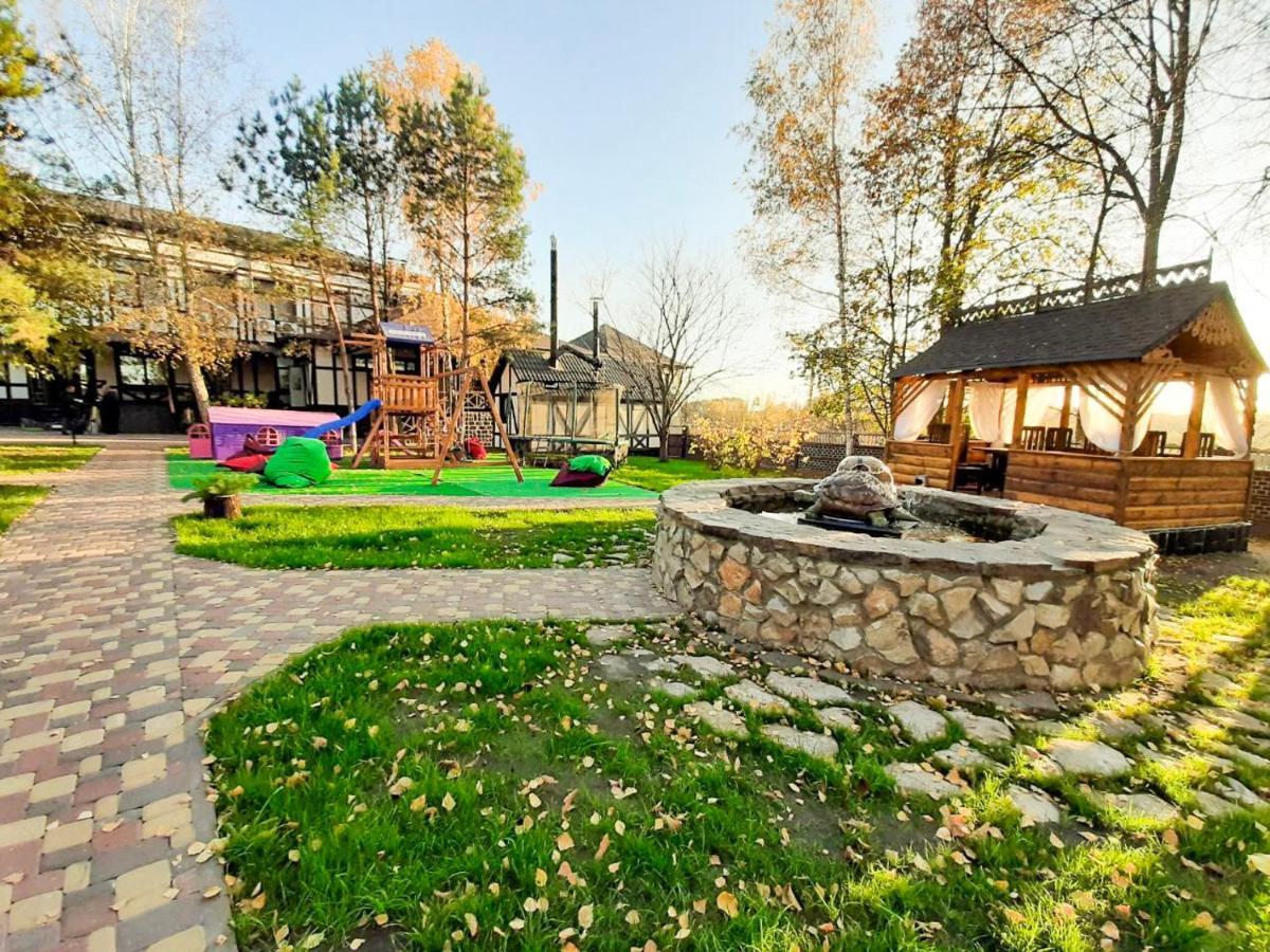 ホテルГетьманський Stan Bereza エクステリア 写真