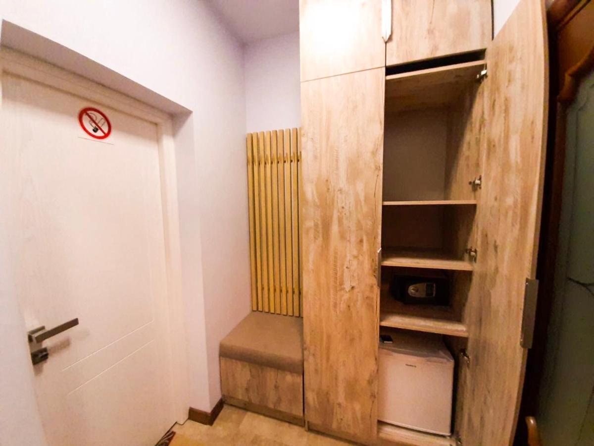 ホテルГетьманський Stan Bereza エクステリア 写真